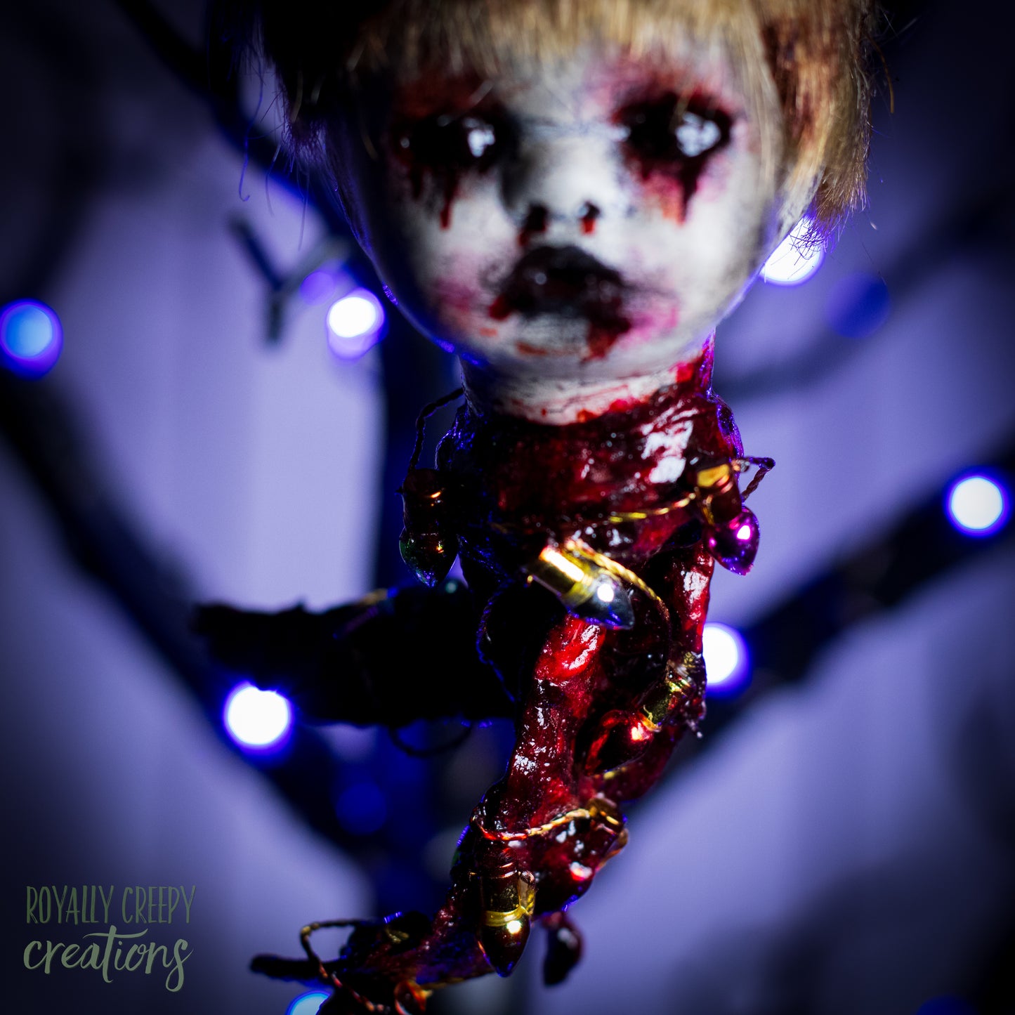 Creep Head Ornament #228