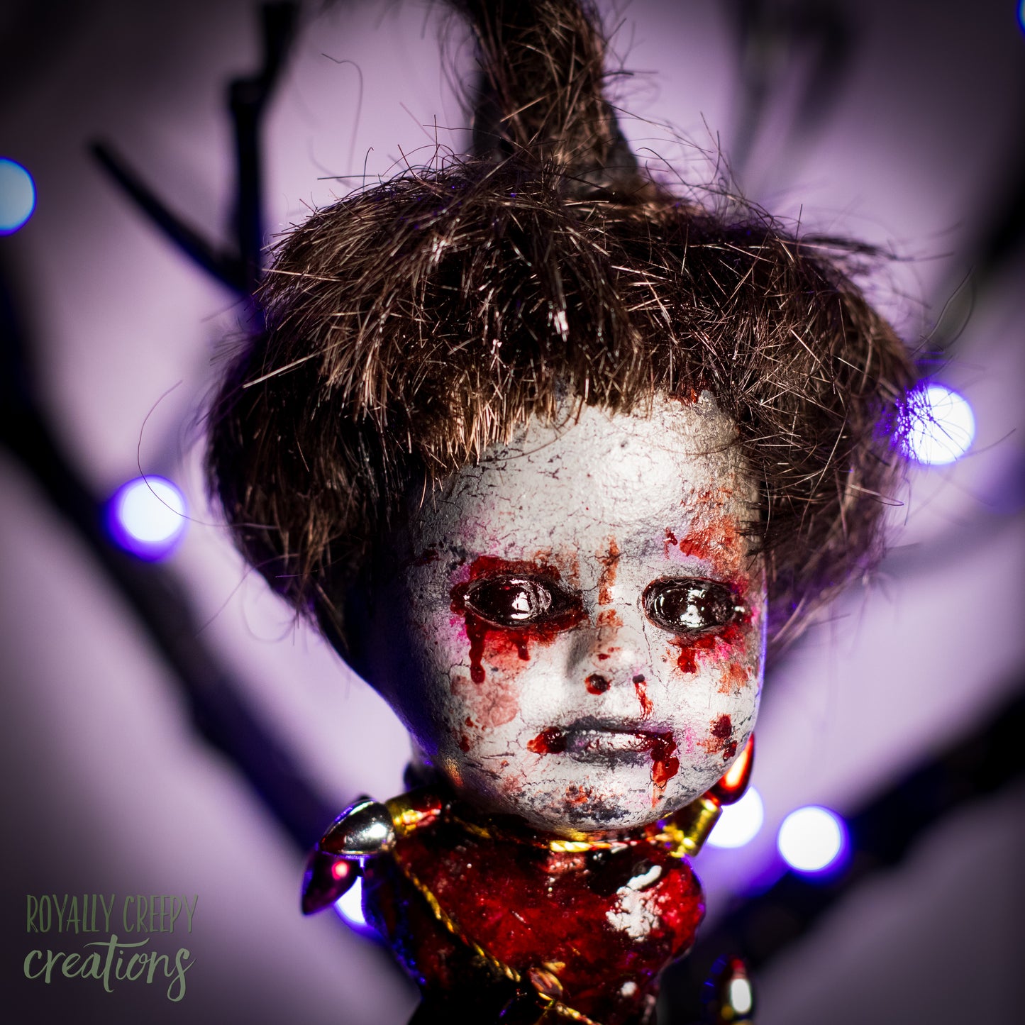 Creep Head Ornament #229